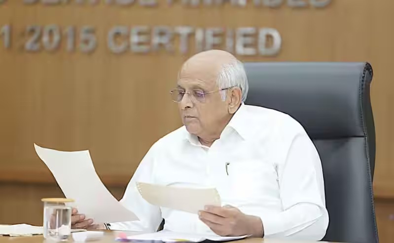 गुजरात में जमीन पर ₹300 स्टाम्प ड्यूटी राहत