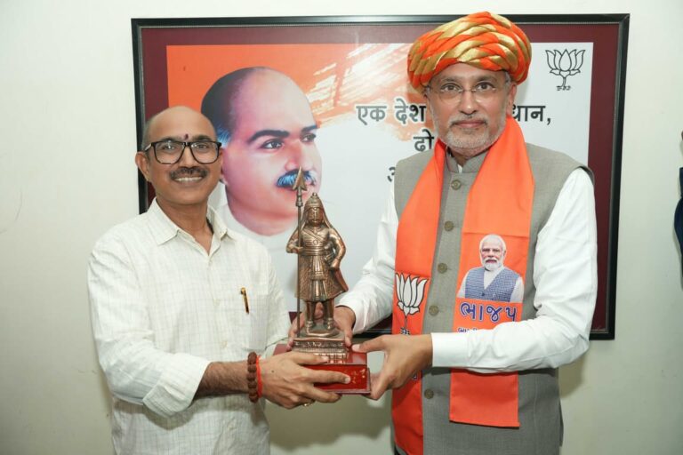 गुजरात निकाय चुनाव में भाजपा की ऐतिहासिक जीत, नरेंद्र सिंह पुरोहित की अहम भूमिका