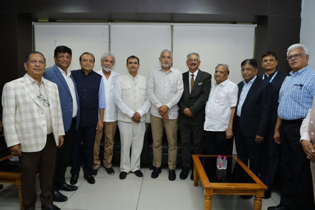 गांधीनगर में FABEXA-11 प्रदर्शनी का शुभारंभ, गुजरात के टेक्सटाइल उद्योग को मिलेगा नया विस्तार